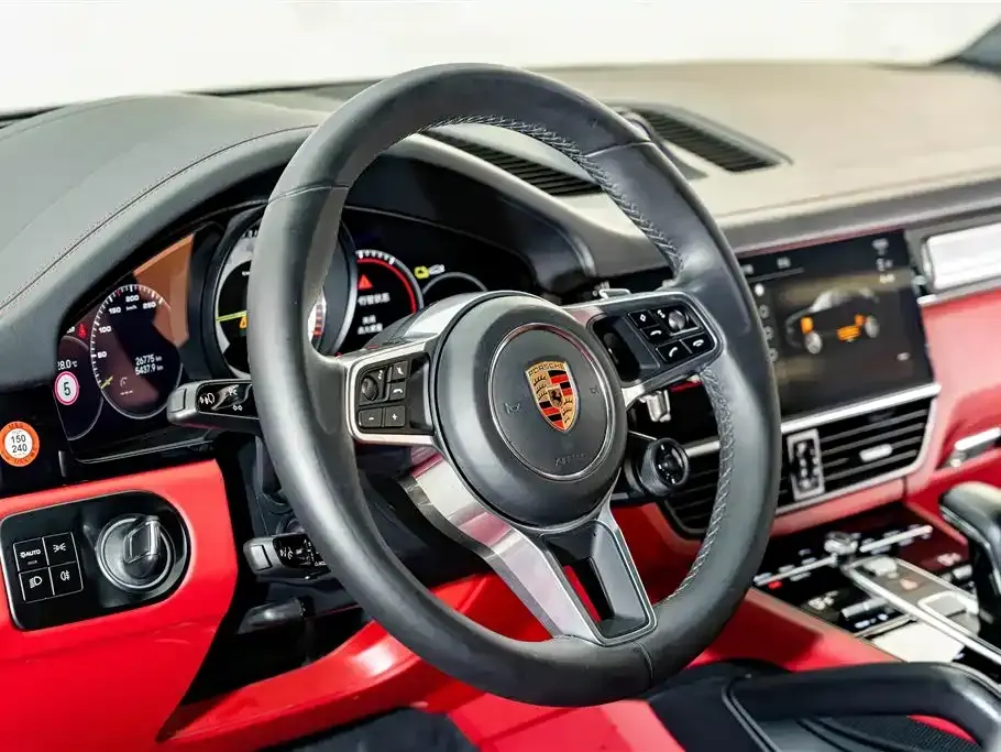 Porsche Cayenne Hybrid