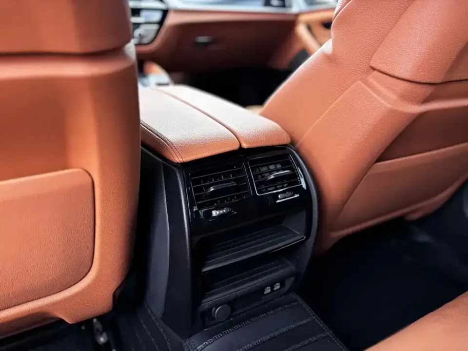 BMW 5 Series (Import)