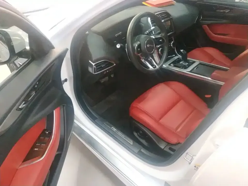 Jaguar XEL