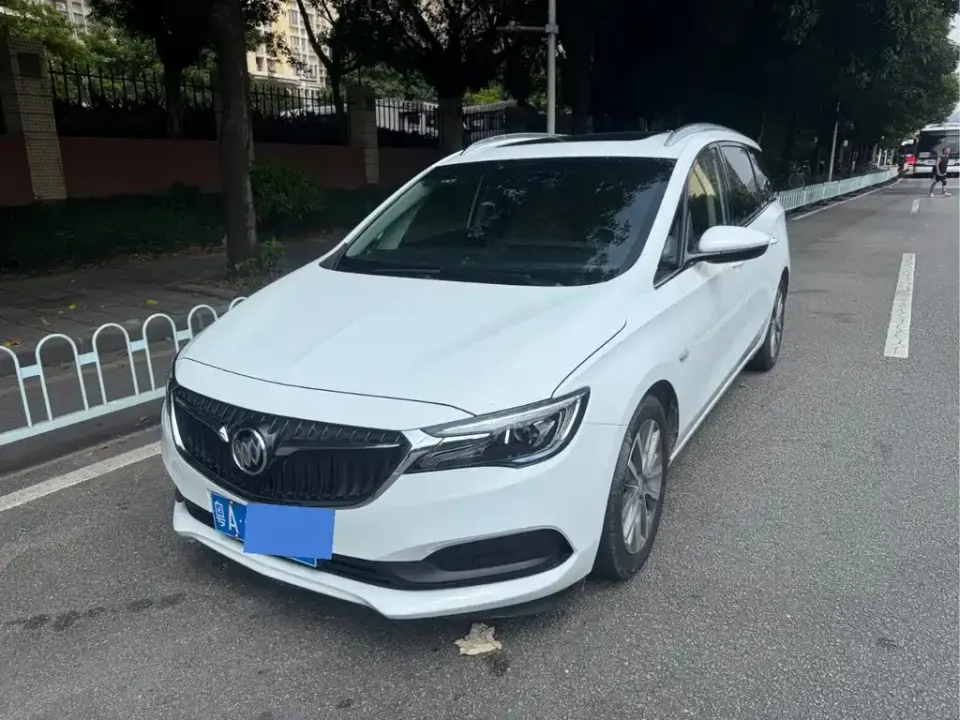 Buick GL6