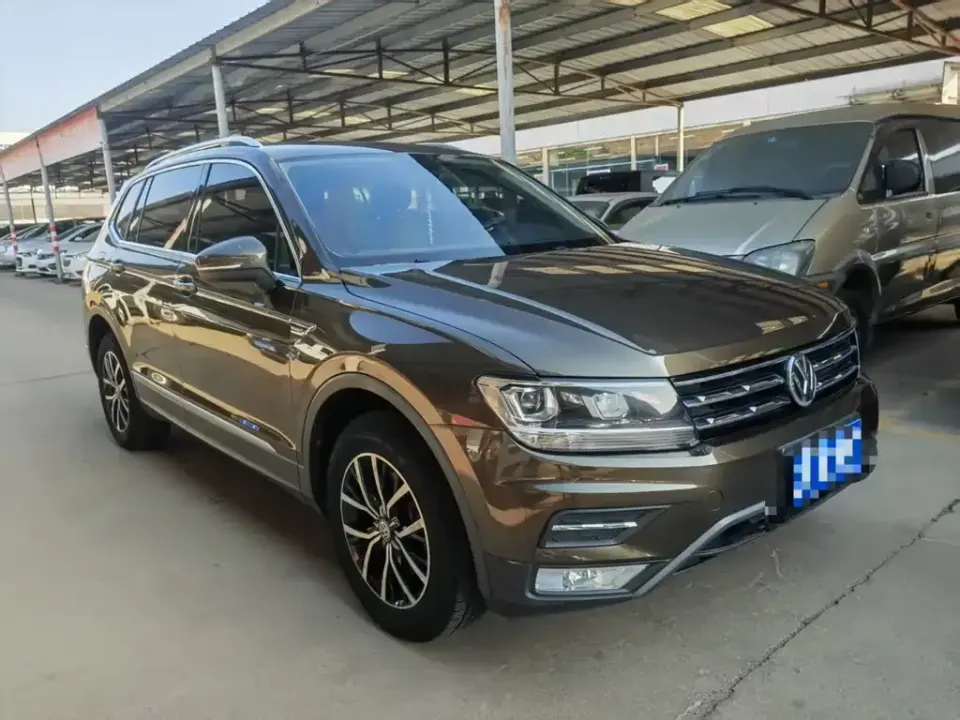 Volkswagen Tiguan L
