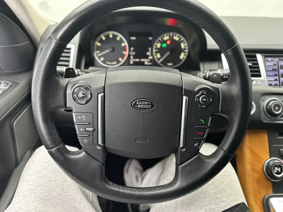 Land Rover Sport