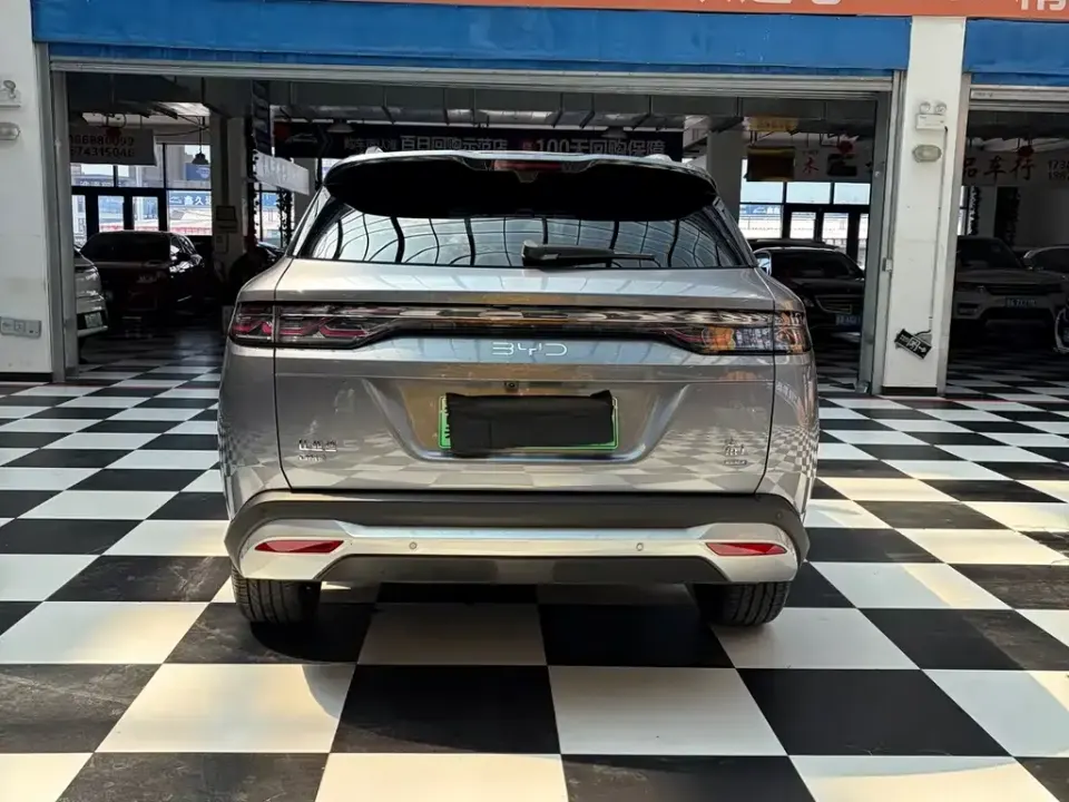 BYD L DM-i