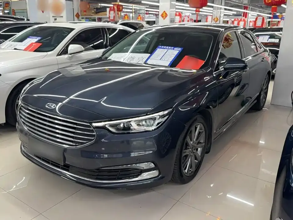 Ford Taurus