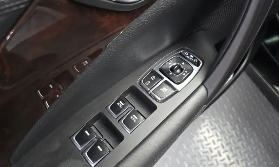 Hyundai Aslan