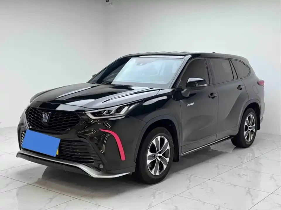 Toyota Crown Kluger