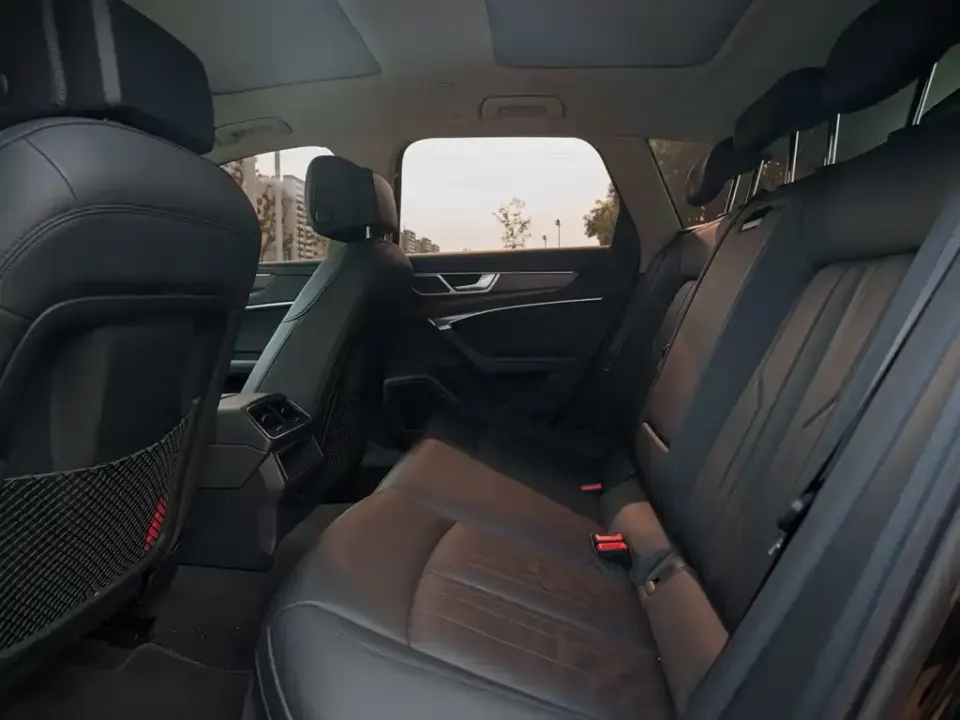 Audi A6 (Import)