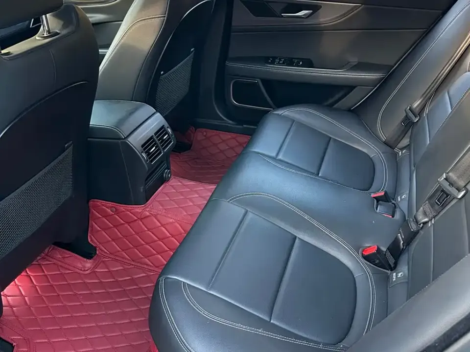 Jaguar XEL