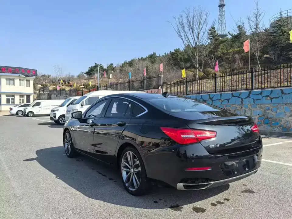 Hongqi Hongqi H5