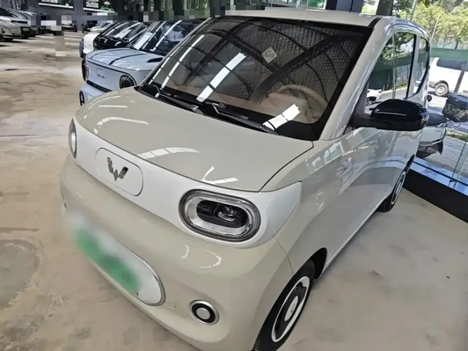 Wuling MINIEV