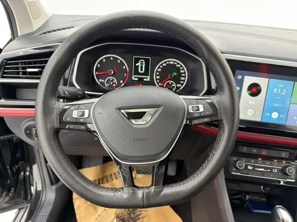 Jetta VS5