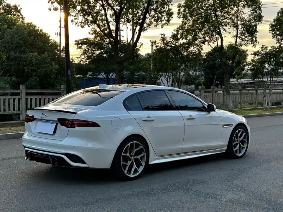 Jaguar XEL