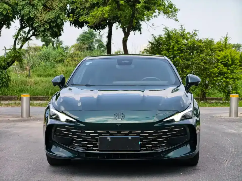 MG MG7