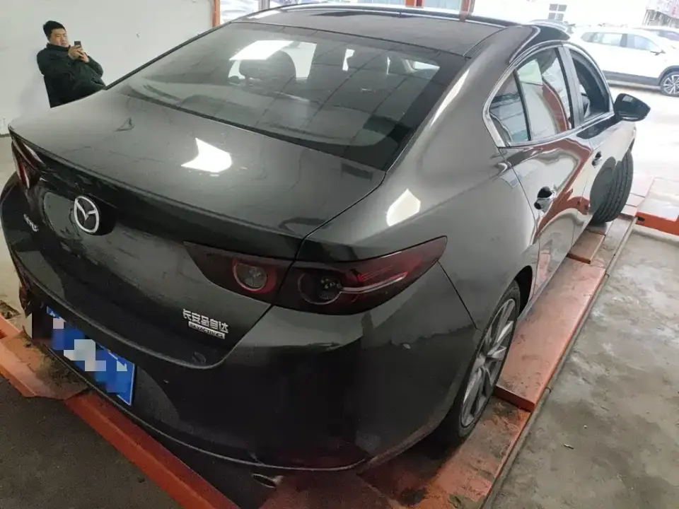 Mazda 3 Axela