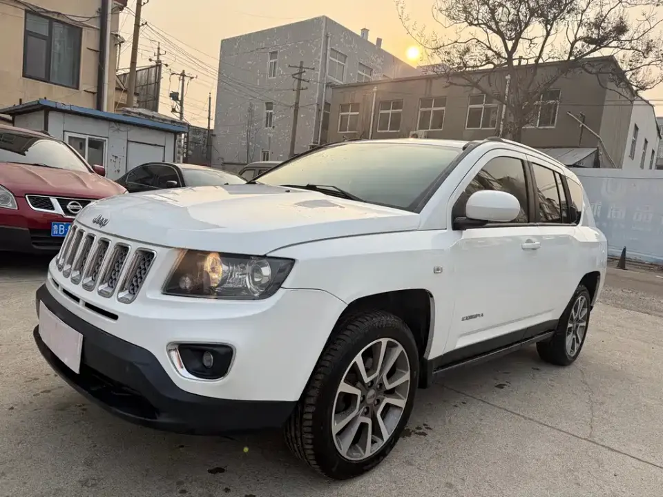 Jeep Compass (Import)