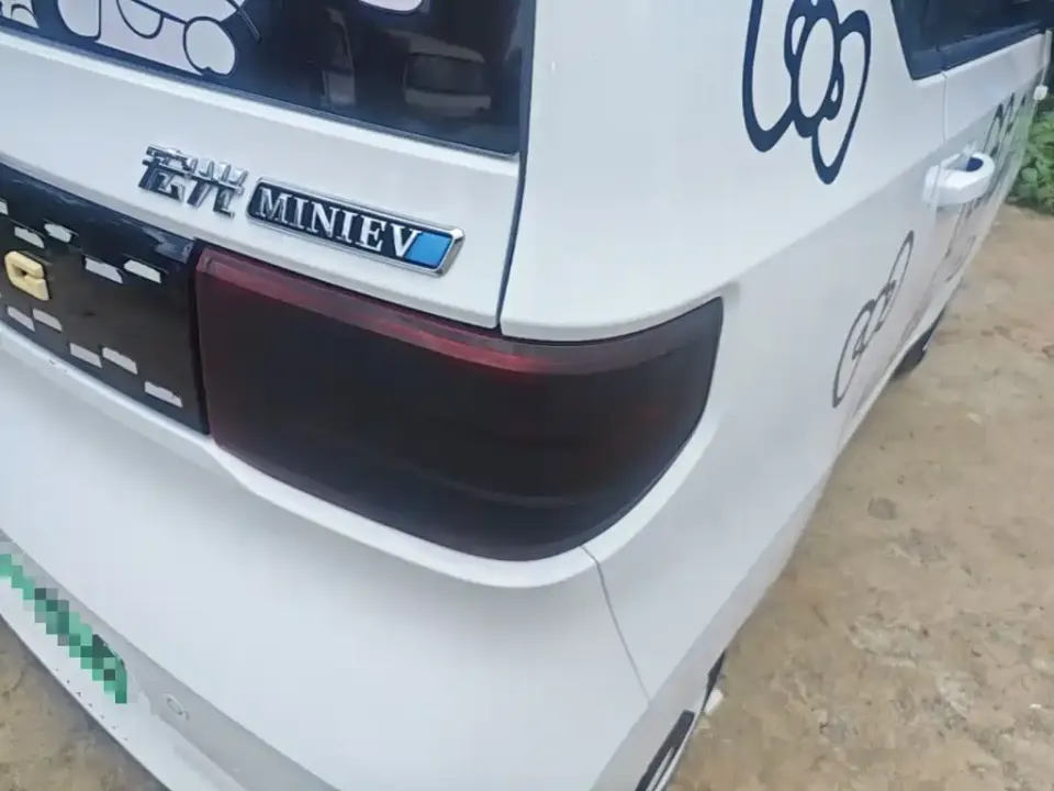 Wuling MINIEV