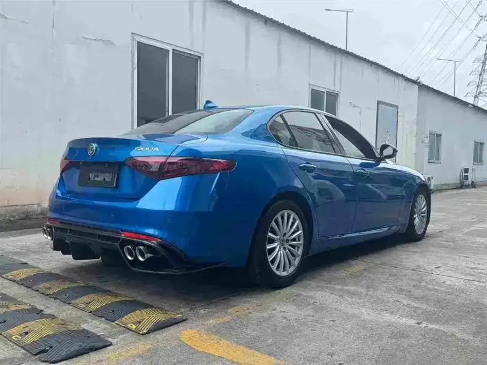 Alfa Romeo Giulia