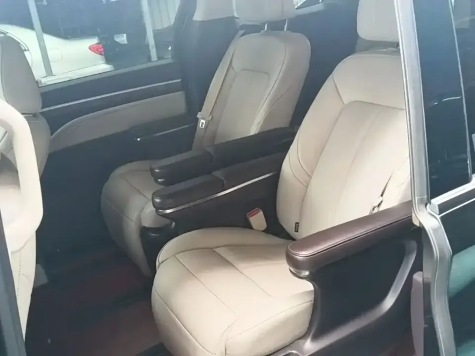 GAC Trumpchi M8