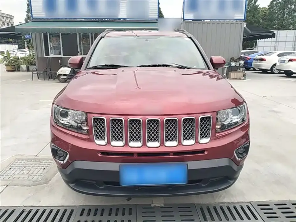 Jeep Compass (Import)