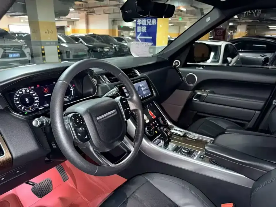 Land Rover Sport PHEV