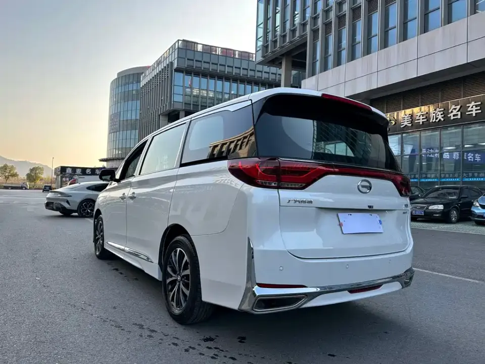 GAC Trumpchi M8