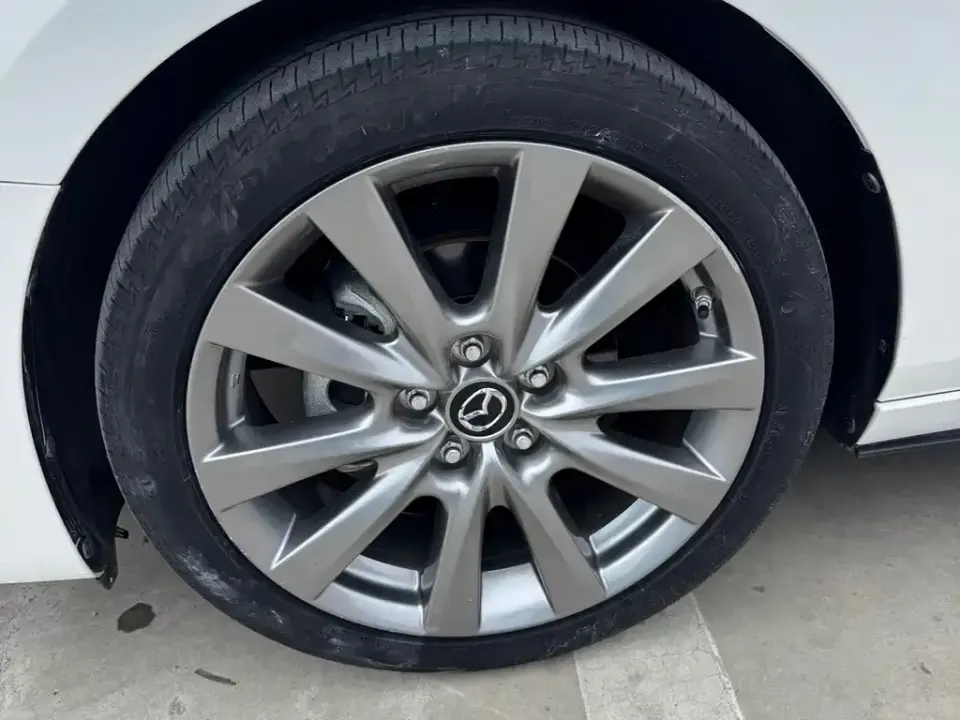 Mazda 3 Axela
