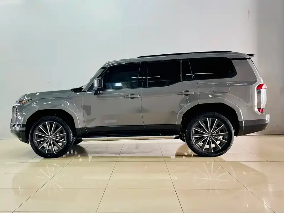 Lexus GX