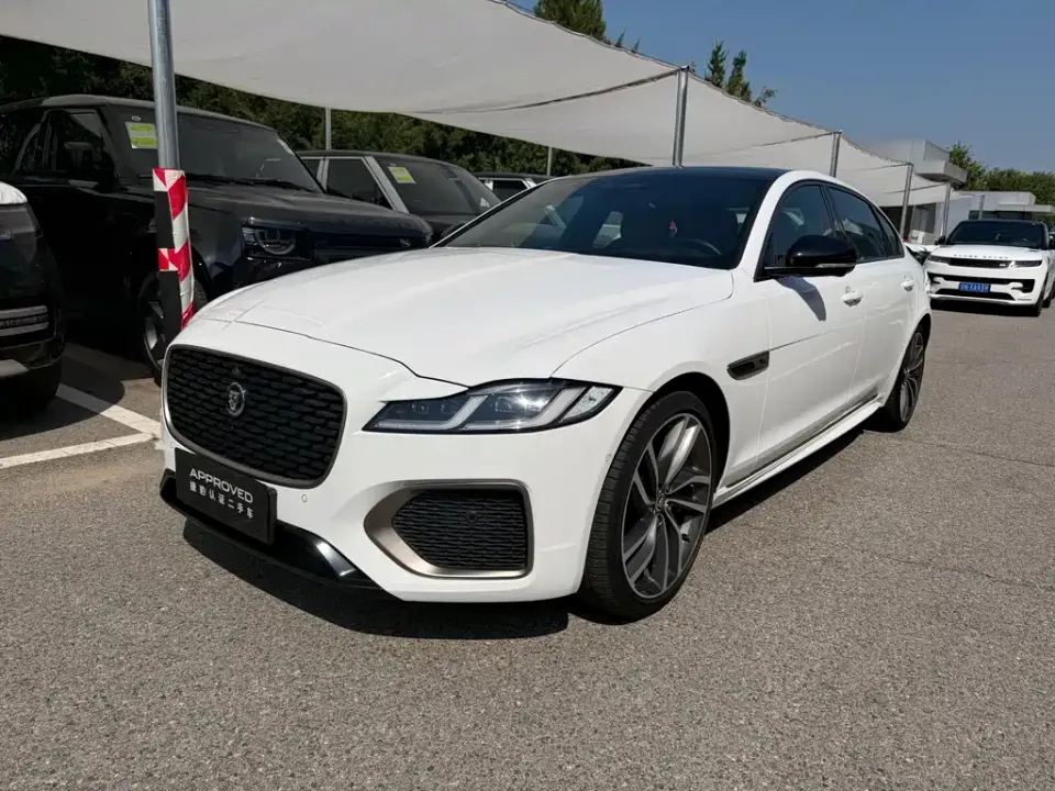 Jaguar XFL