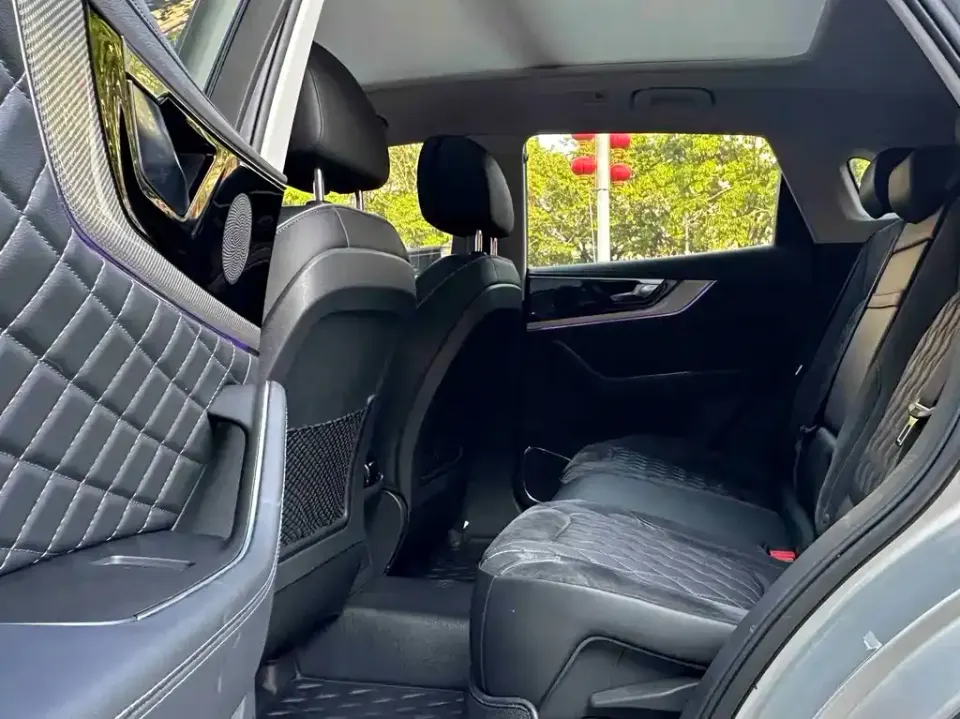 Hongqi Hongqi HS5