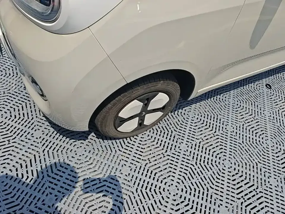 Wuling MINIEV