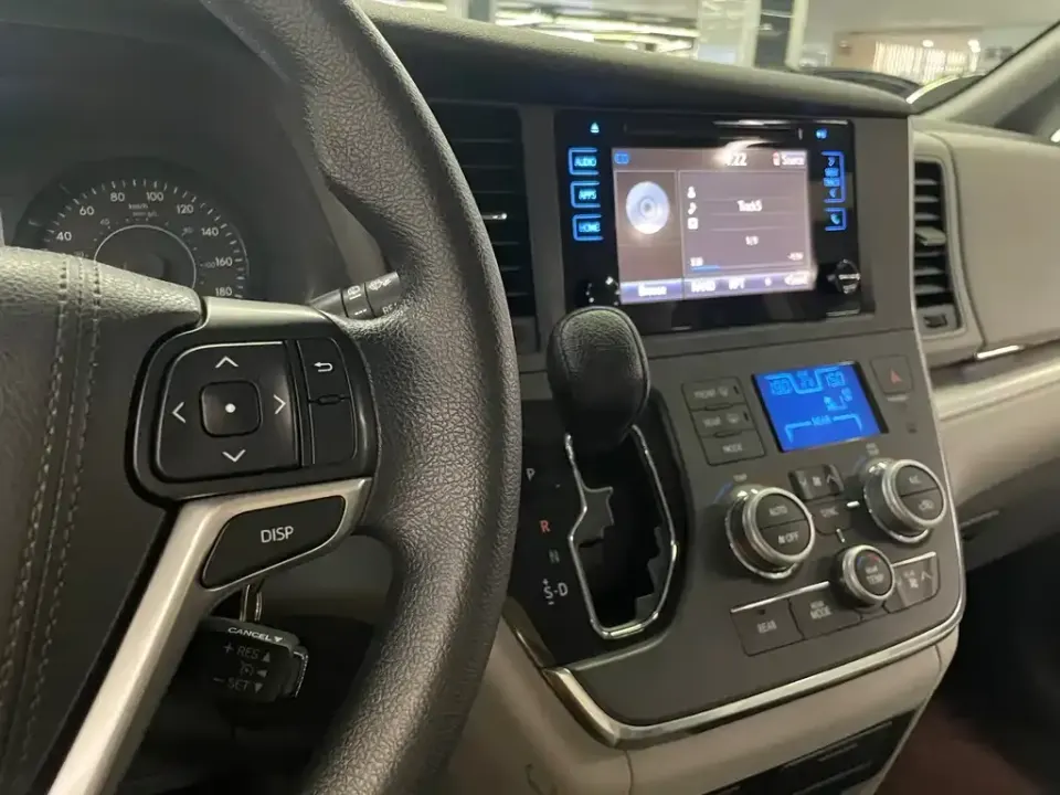 Toyota Sienna