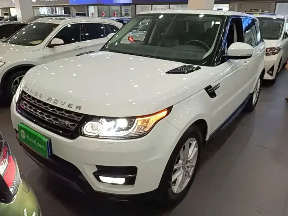 Land Rover Sport