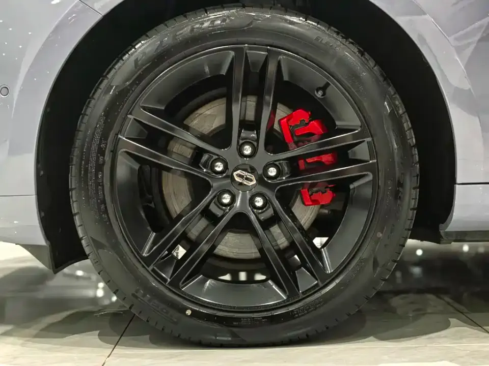 AITO AITO M5