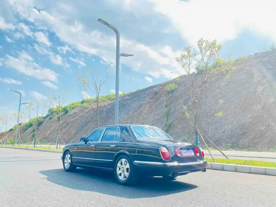 Bentley Elegance