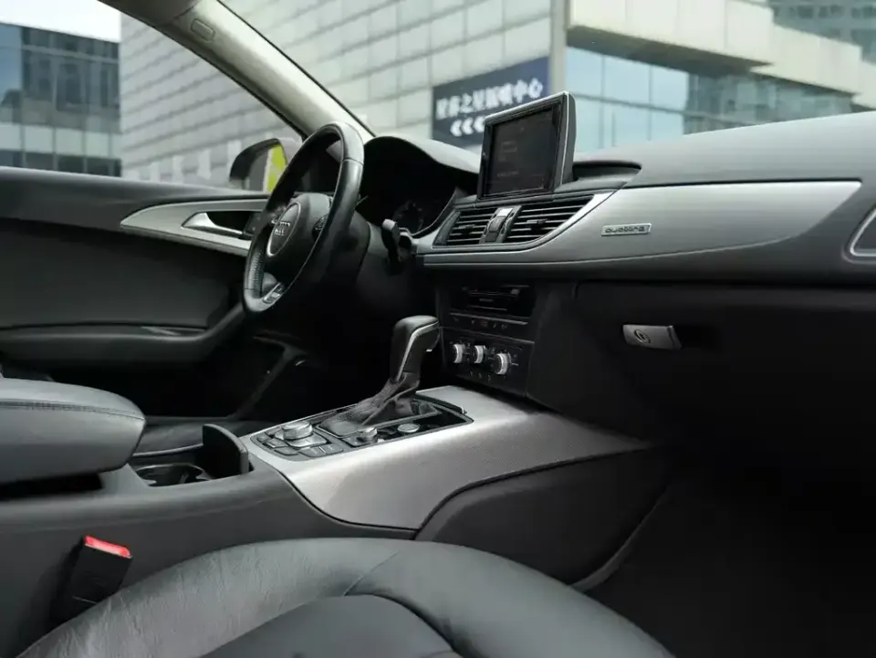 Audi A6 (Import)