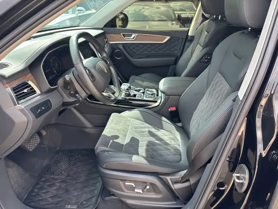 Hongqi Hongqi HS7