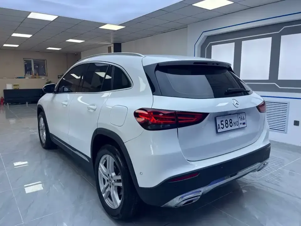 Mercedes-Benz GLA