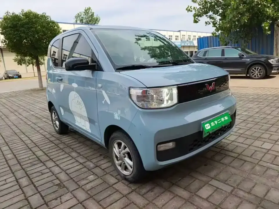 Wuling MINIEV