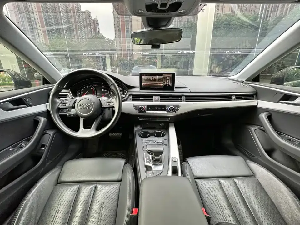 Audi A5 (Import)