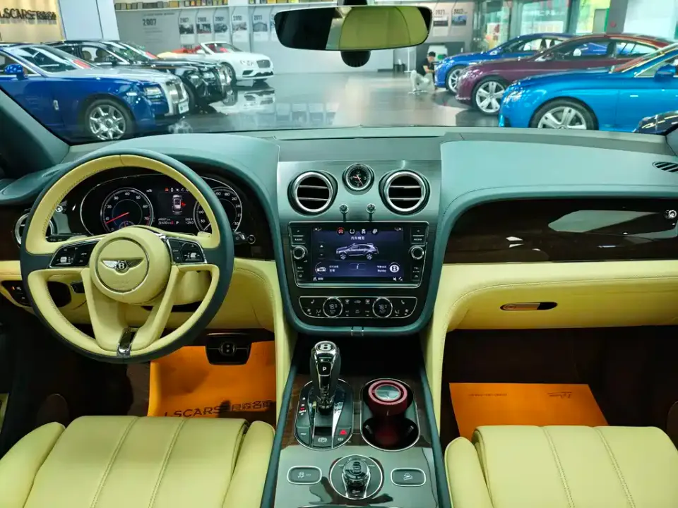 Bentley Bentayga