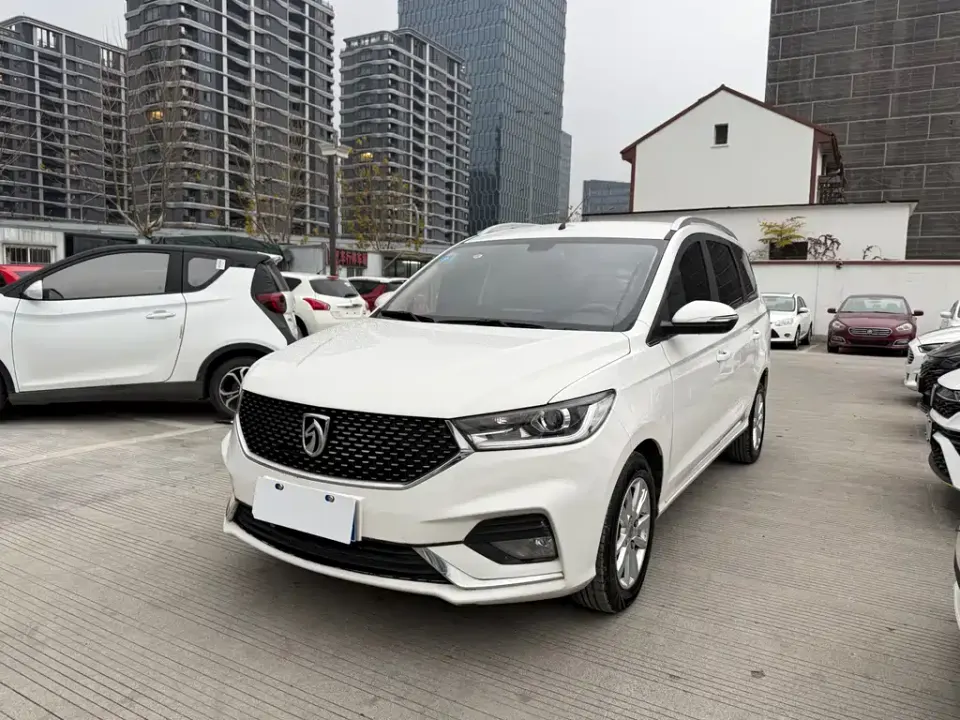 Baojun 360