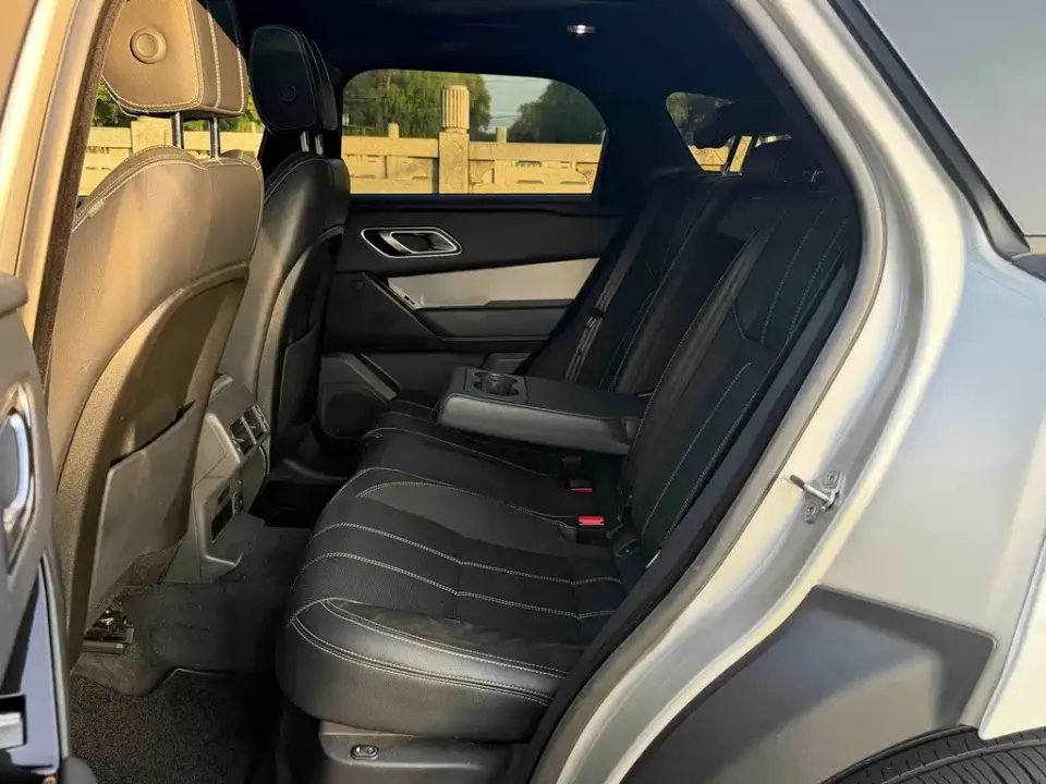 Land Rover Velar