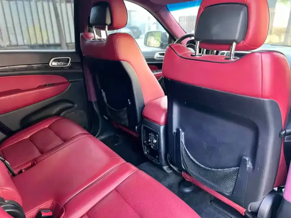 Jeep Grand Cherokee (Import)