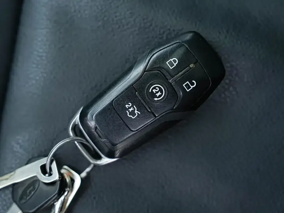 Ford Explorer (Import)