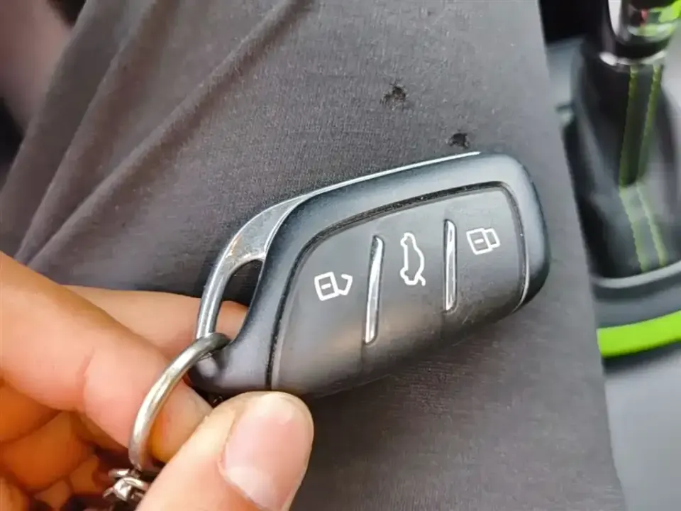 Roewe Clever