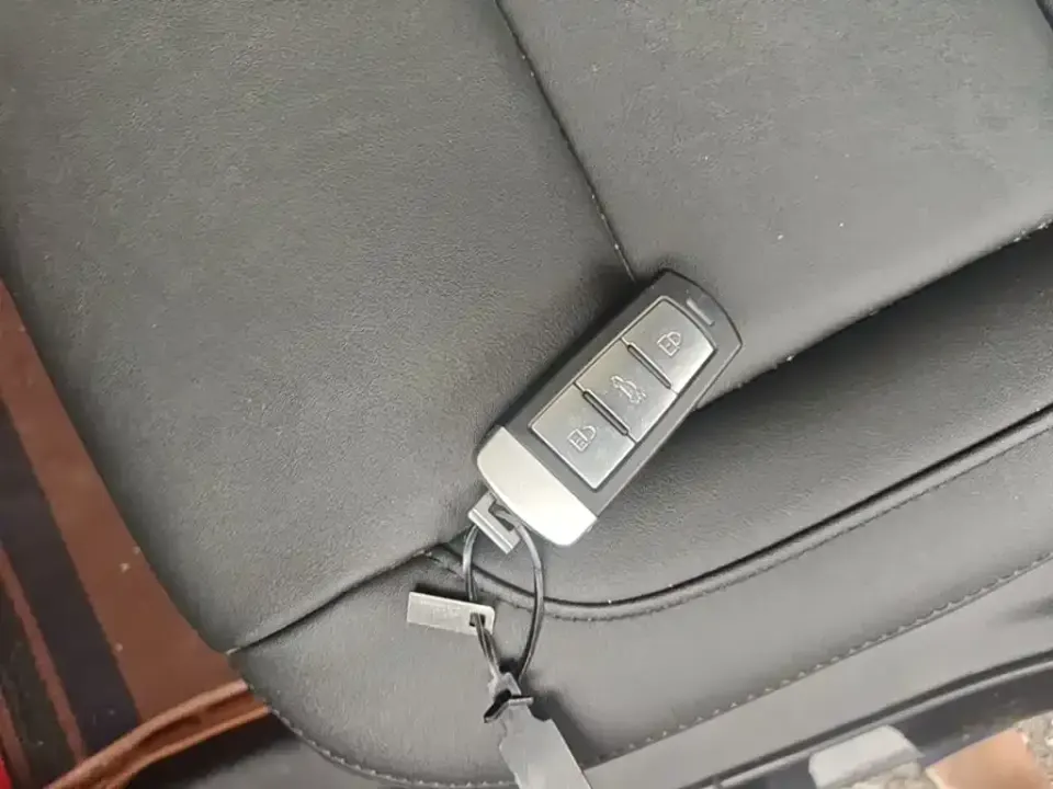 VGV VGV U70