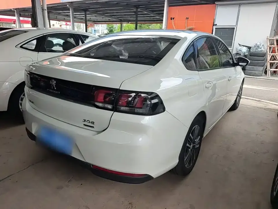 Peugeot 308
