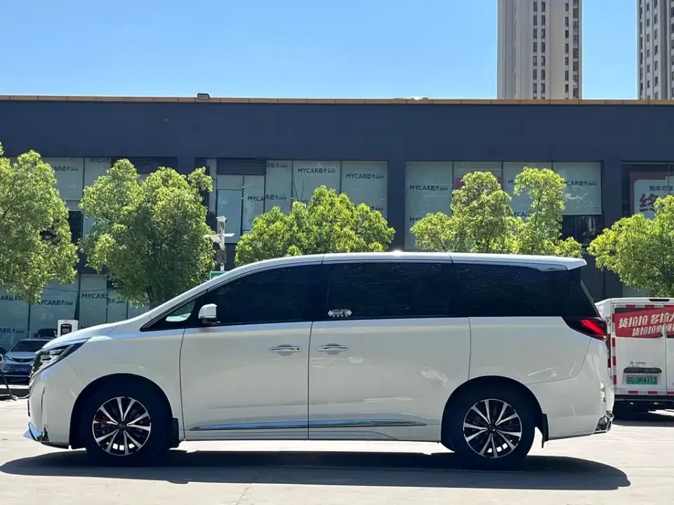 GAC Trumpchi M8