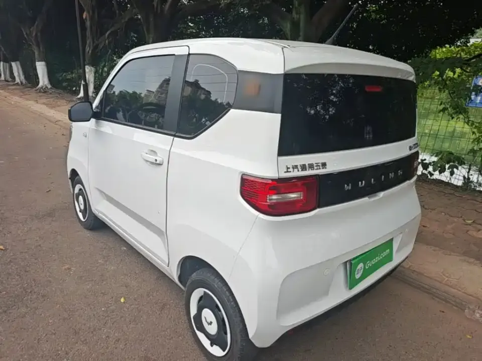 Wuling MINIEV