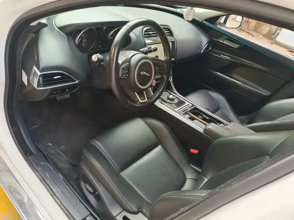 Jaguar XEL